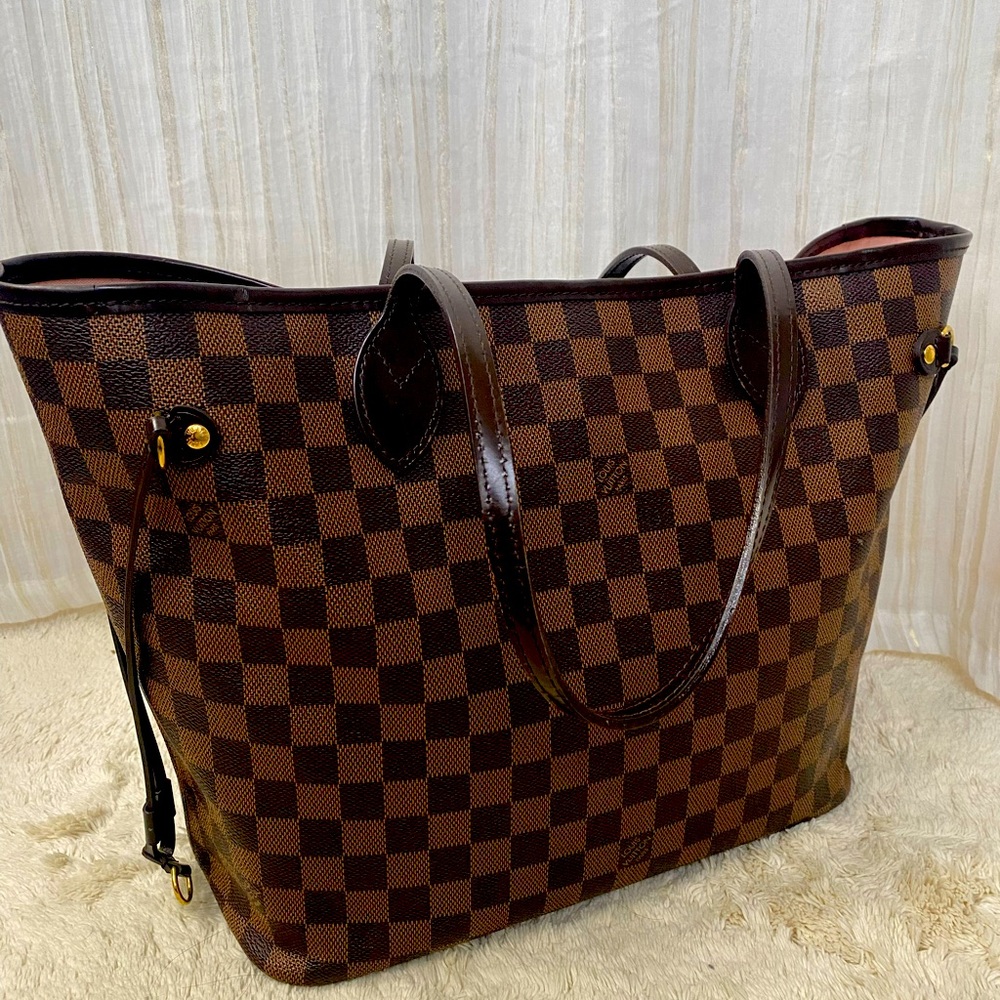 Louis Vuitton Never Full Set - Used in great condition!